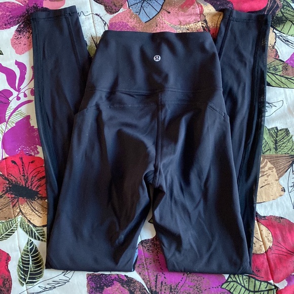 Lululemon Mastered Motion High-Rise Tight - Picture 6 of 11